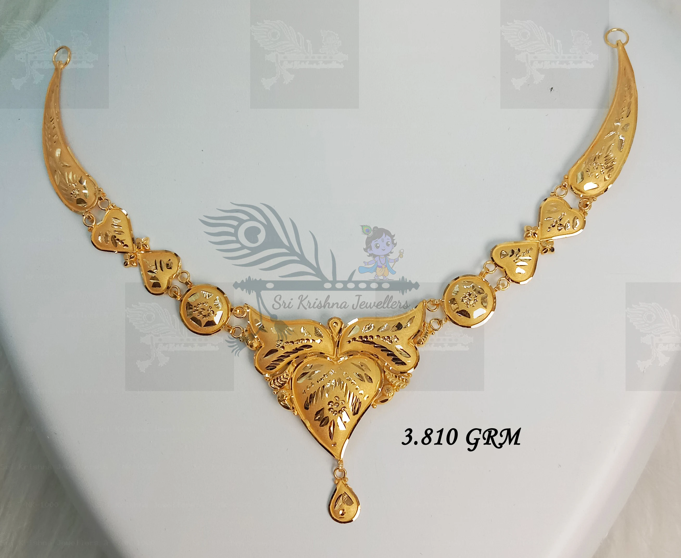 Light-Weight Necklace