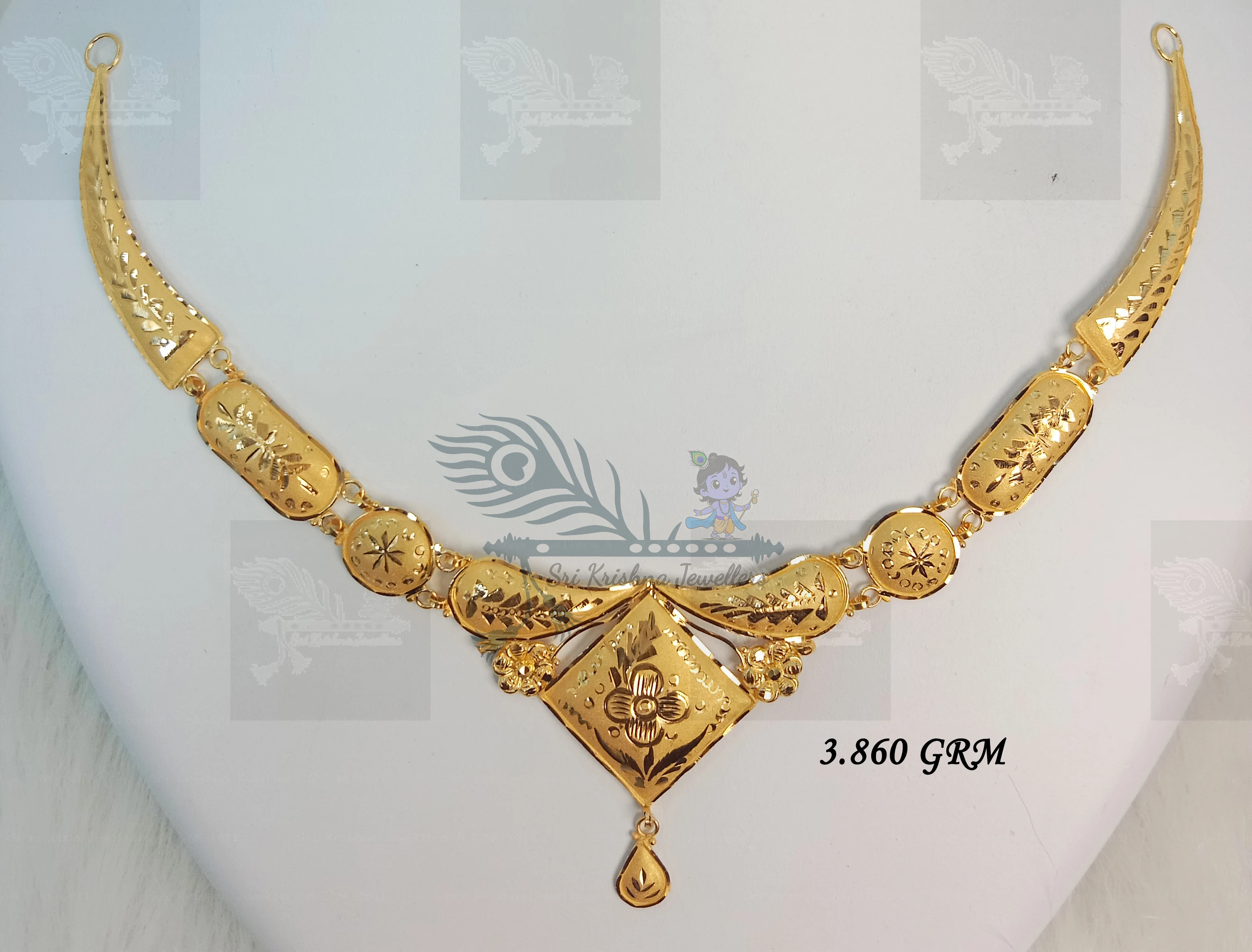 Light-Weight Necklace