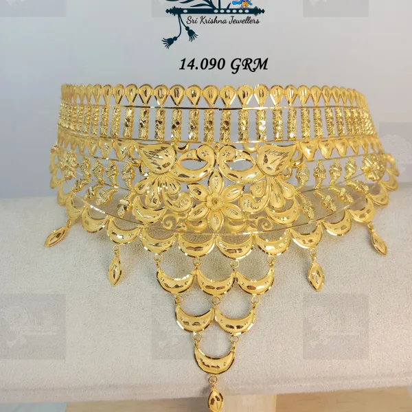 Crown Chocker