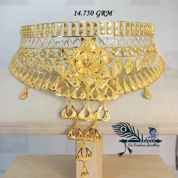Crown Choker