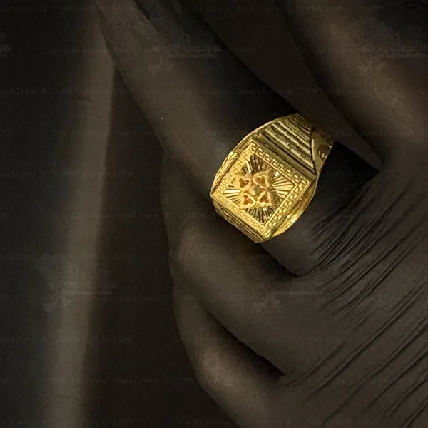 Bombay Designer Gents Ring