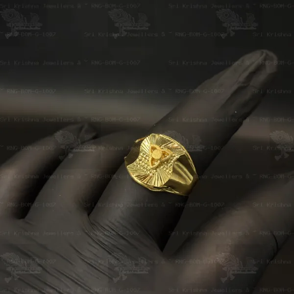 Designer Bombay Gents Rings (Tri-Shape)