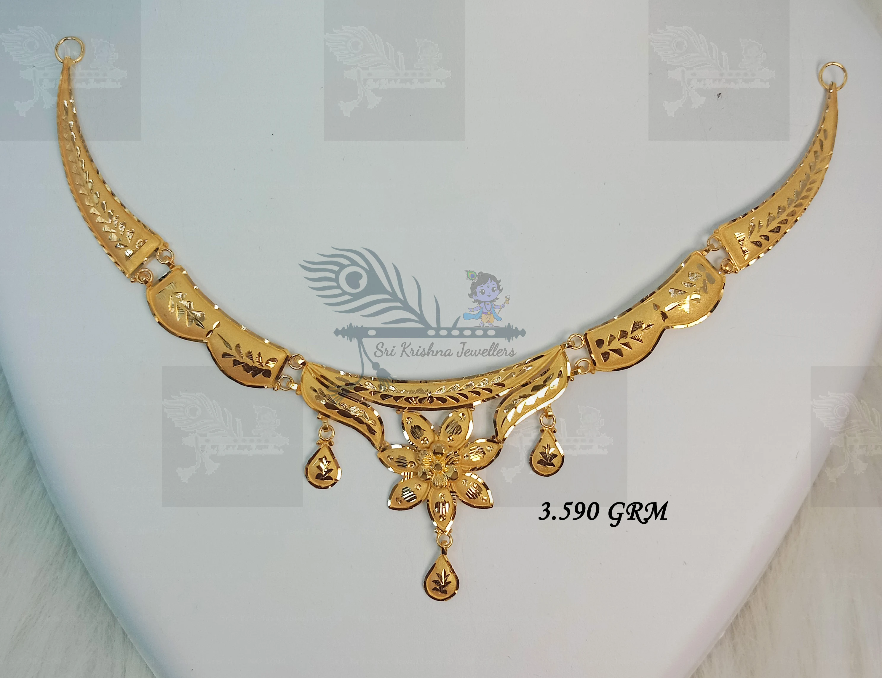 Light-Weight Necklace