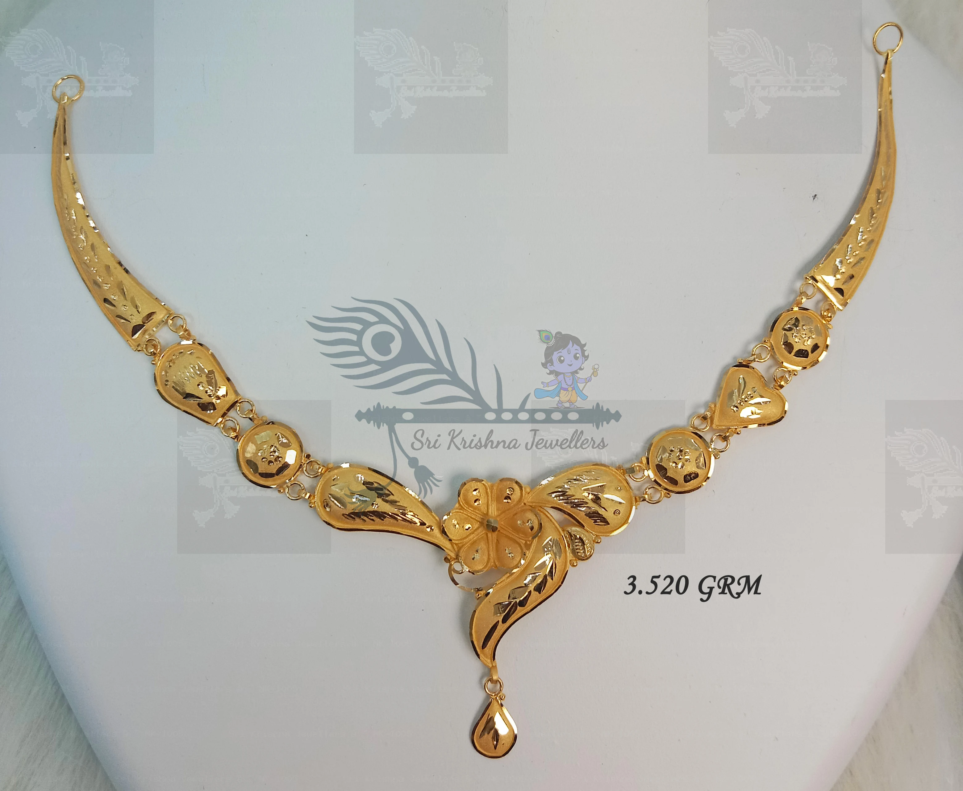 Light-Weight Necklace