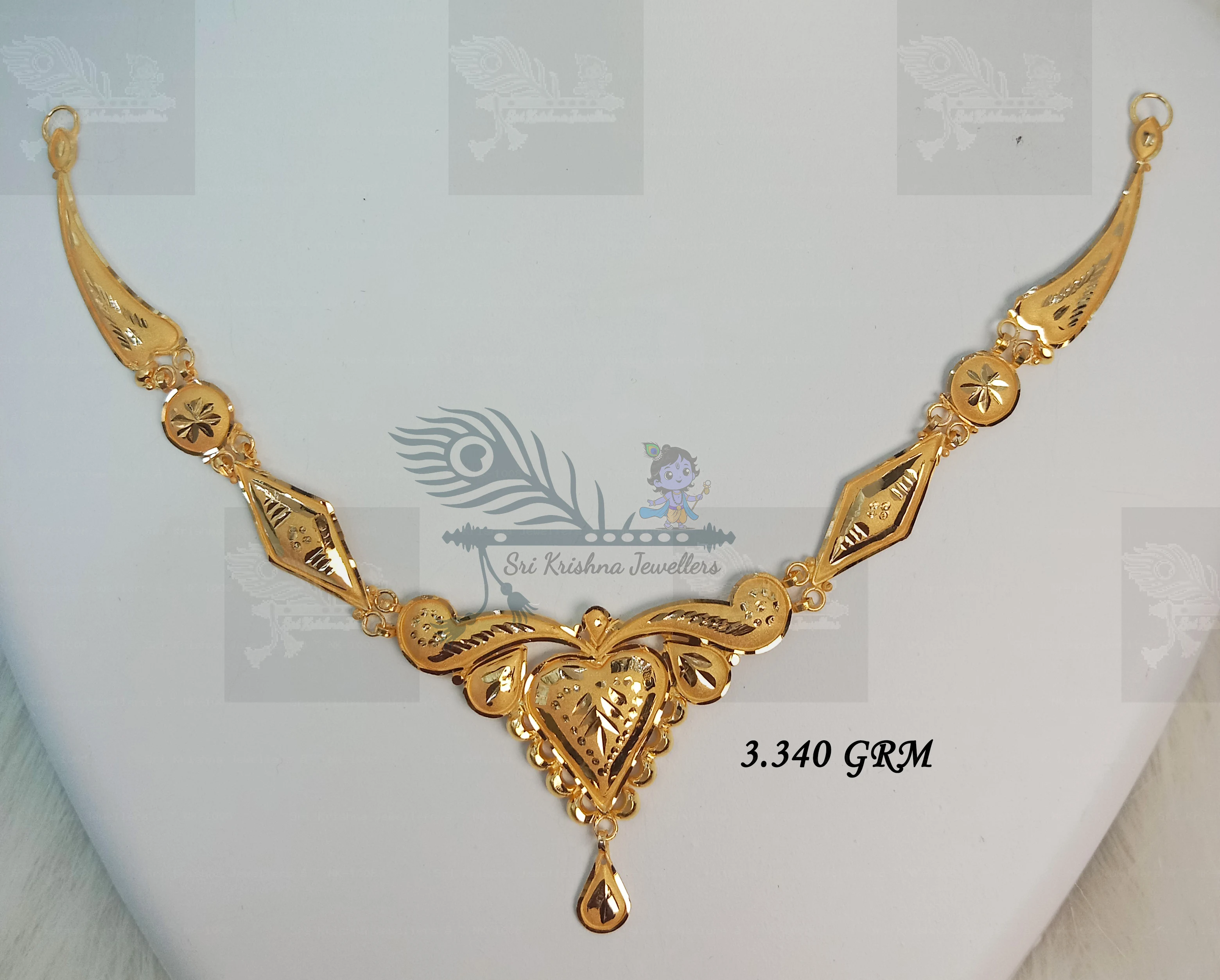 Light-Weight Necklace