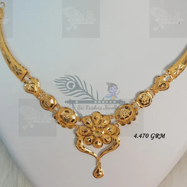 Light-Weight Necklace